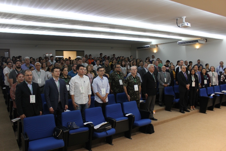 Evento reuniu médicos, militares do Exército, acadêmicos e profissionais da saúde